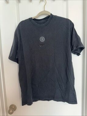 Nike Black Short-Sleeve Crew Tee with Subtle Logo